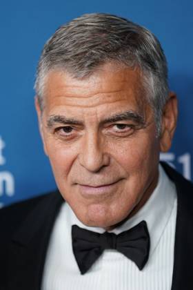 George Clooney at arrivals for Film at Lincoln Center 51st Chaplin Award Gala, Alice Tully Hall at Lincoln Center, New York, NY, April 27, 2026. Photo By: Kristin Callahan Everett Collection Film at Lincoln Center 51st Chaplin Award Gala PUBLICATIONXNOTxINxCANxCHNxFRAxITAxJPNxNORxPOLxRUSxESPxUKxUSA