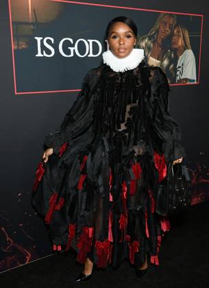 Janelle Monae at arrivals for IS GOD IS Premiere, Brooklyn Academy of Music (BAM) Rose Cinema, New York, NY, April 27, 2026. Photo By: Quoin Pics Everett Collection IS GOD IS Premiere PUBLICATIONXNOTxINxCANxCHNxFRAxITAxJPNxNORxPOLxRUSxESPxUKxUSA
