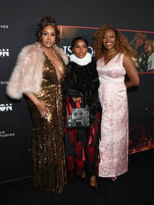 Vivica A. Fox, Janelle Monae, Erika Alexander at arrivals for IS GOD IS Premiere, Brooklyn Academy of Music (BAM) Rose Cinema, New York, NY, April 27, 2026. Photo By: Quoin Pics Everett Collection IS GOD IS Premiere PUBLICATIONXNOTxINxCANxCHNxFRAxITAxJPNxNORxPOLxRUSxESPxUKxUSA