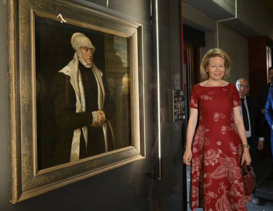 Queen Mathilde Visits Art and Power Exhibition MARIEMONT, BELGIUM - APRIL 28: Queen Mathilde of Belgium pictured visiting the exhibition Mary of Hungary: Art and Power in the Renaissance on April 28, 2026 in Mariemont, Belgium, 28 04 2026 Mariemont Belgium  Copyright: xPhilipxReynaersx