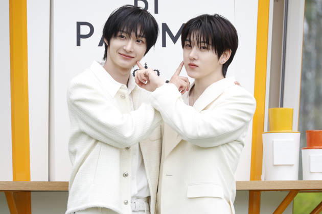K-Pop Stars at Acqua di Parma Seoul Pop-up (L-R) Donghwa and Kyehoon of South Korean boy group KickFlip pose for photos during the opening event of the Acqua di Parma Buongiorno Il Chioschetto pop-up installation in Seoul, South Korea, April 28, 2026. Seoul South Korea  Copyright: xMatrixxImages JungxUi-Chelx
