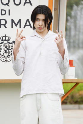 K-Pop Stars at Acqua di Parma Seoul Pop-up Louis of South Korean boy group LNGSHOT poses during the opening of the Acqua di Parma Buongiorno Il Chioschetto pop-up installation in Seoul, South Korea, April 28, 2026. Seoul South Korea  Copyright: xMatrixxImages JungxUi-Chelx