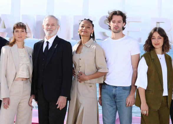 Alex Doux, Francis Huster, Erika Sainte, Lannick Gautry, Zoi Severin, Philypa Phoenix et Bruno Garcia Photocall for the series Zodiac during the 9th edition of the CanneSeries festival in Cannes, on April 28, 2026 Denis Guignebourg Bestimage Photocall for the series Zodiac during the 9th edition of the CanneSeries festival in Cannes, on April 28, 2026 Cannes France  Copyright: xDenisxGuignebourgx xBestimagexDenisxGuignebourgx xBestimagex