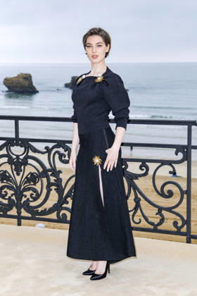 Anamaria Vartolomei Photocall for the Chanel Cruise Collection 2026 2027 fashion show on the terrace of the Biarritz Municipal Casino, April 28, 2026 Olivier Borde Bestimage Photocall for the Chanel Cruise Collection 2026 2027 fashion show on the terrace of the Biarritz Municipal Casino, April 28, 2026 Biarritz France  Copyright: xOLIVIERxBORDEx xBESTIMAGExOLIVIERxBORDEx xBESTIMAGEx