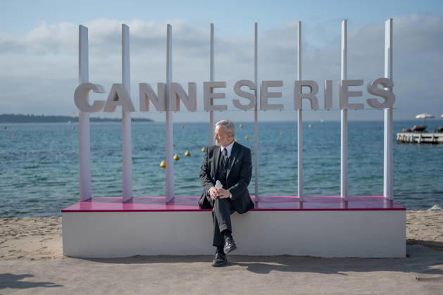 Francis Huster attends the Zodiaque photocall in Hotel Majestic Beach during 9th CanneSeries festival in Cannes, France on April 28, 2026 Photo by Loran Mafar Starface 455461 2026 04 28 Cannes France  Copyright: xLoranxMafarx xStarfacex STAR_455461_003