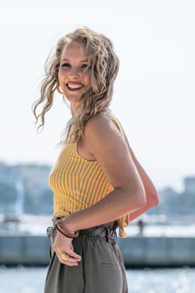 Deborah Krey attends the L or bleu photocall in Hotel Majestic Beach during 9th CanneSeries festival in Cannes, France on April 28, 2026 Photo by Loran Mafar Starface 455461 2026 04 28 Cannes France  Copyright: xLoranxMafarx xStarfacex STAR_455461_059