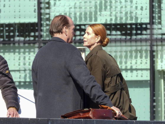 CNTV KANZLEI- Esther Schweins und Herbert Knaup die Schauspieler am Set beim Dreh zu neuen folgen der ARD TV Serie Die Kanzlei Drehort am Flaggenplatz auf dem Hamburger Jungfernstieg am 28.04.2026 in Hamburg Hamburg Deutschland