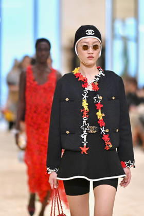 Chanel Cruise 2026 27 - Runway A model walks the runway at the Chanel Cruise 2026-2027 fashion show at Casino Municipal in Biarritz, France on April 28, 2026. Photo by Franck Castel ABACAPRESS.COM Biarritz France  Copyright: xCastelxFranck ABACAx