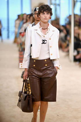 Chanel Cruise 2026 27 - Runway A model walks the runway at the Chanel Cruise 2026-2027 fashion show at Casino Municipal in Biarritz, France on April 28, 2026. Photo by Franck Castel ABACAPRESS.COM Biarritz France  Copyright: xCastelxFranck ABACAx