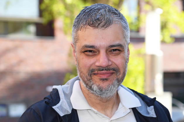 Imad Mardnli bei Premiere von GLENNKILL: EIN SCHAFSKRIMI im Kino in der Kulturbrauerei in Berlin am 28.04.2026