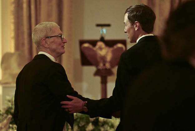 Tim Cook and Jared Kushner talk during the state dinner at the White House on Tuesday, April 28, 2026 in Washington, DC. Charles spoke to a joint session of Congress earlier in the day, and attended several events with U.S. President Donald Trump.  WAX2026042808 CraigxHudson