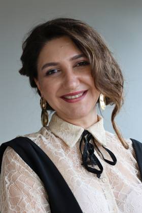 April 28, 2026, Diyarbakir, Turkey: Kurdish actress Ruges Kirici is seen during the event. Renowned Kurdish actress and TV host Ruges Kirici attended the 11th Amed International Festival, organized by the Diyarbakir Metropolitan Municipality and the Amed City Theater in the city of Diyarbakir, Turkey..Renowned Kurdish actress and TV host Ruges (Ruge?) Kirici attended the 11th Amed International Festival, organized by the Diyarbakir Metropolitan Municipality and the Amed City Theater in the city of Diyarbakir, Turkey. Diyarbakir Turkey - ZUMAs197 20260428_aaa_s197_133 Copyright: xMehmetxMasumxSuerx