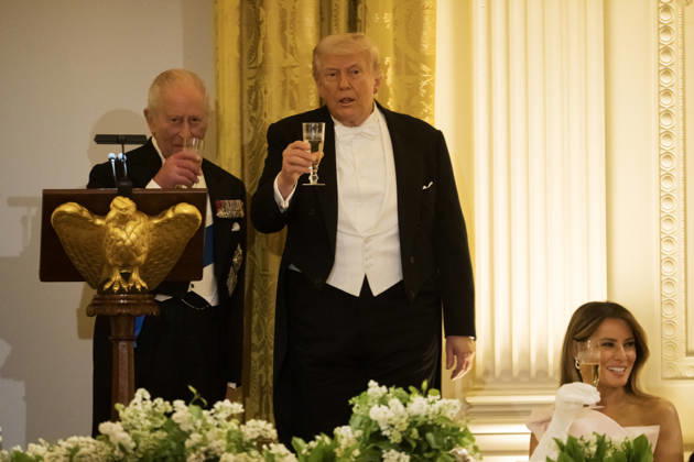 President Donald Trump and Great Britain s King Charles toast one another after giving remarks during a state dinner with President Donald Trump and First Lady Melania Trump at the White House on Tuesday, April 28, 2026 in Washington, DC. Charles spoke to a joint session of Congress earlier in the day, and attended several events with U.S. President Donald Trump.  WAX20260428222 CraigxHudson