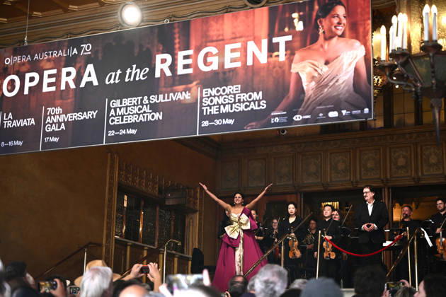 OPERA AUSTRALIA 70TH ANNIVERSARY, Australian soprano Stacey Alleaume and Tongan tenor Filipe Manu perform for the public as part of Opera Australia™s 70th anniversary at the on the steps of the Regent Theatre in Melbourne, Wednesday, April 29, 2026. ( NO ARCHIVING MELBOURNE VICTORIA AUSTRALIA  Copyright: xJOELxCARRETTx 20260429193307541612