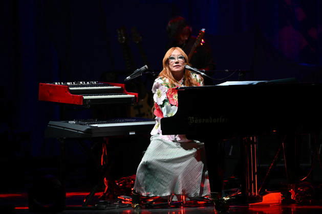 Tori Amos Performs At L Olympia - Paris Tori Amos performs at the l Olympia in Paris, France on April 28, 2026. Photo by Christophe Meng ABACAPRESS.COM Paris Ile-de-France France  Copyright: xMengxChristophe ABACAx