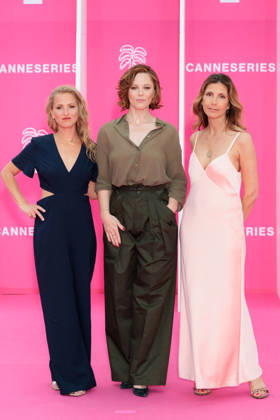 The 9th Canneseries International Festival - Pink Carpet - Closing Ceremony Déborah Krey, Barbara Probst attend the pink carpet ahead of the closing ceremony of the 9th edition of the Cannes International Series Festival (Canneseries) in Cannes, southern France, on April 28, 2026. Photo by ShootPix ABACAPRESS.COM Nice Provence-Alpes-Cote d Azur France  Copyright: xShootpix ABACAx