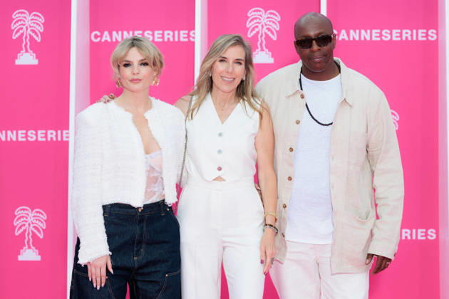 The 9th Canneseries International Festival - Pink Carpet - Closing Ceremony Lea Camilleri, Amy Berg, Oxmo Puccino attend the pink carpet ahead of the closing ceremony of the 9th edition of the Cannes International Series Festival (Canneseries) in Cannes, southern France, on April 28, 2026. Photo by ShootPix ABACAPRESS.COM Nice Provence-Alpes-Cote d Azur France  Copyright: xShootpix ABACAx