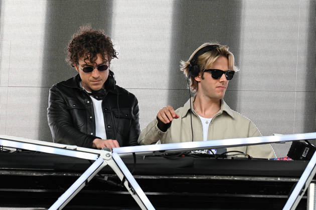 Ofenbach duo perform live before PSG Bayern Ofenbach live before PSG Bayern soccer Match, Champions League Ofenbach PSG vs Bayern Munich in Parc des Princes, Paris, France, on 28 April, 2026 28 04 2026 Paris, FRANCE 455477 2026 04 28 PARIS France  Copyright: xL.Urmanx xStarfacex STAR_455477_012