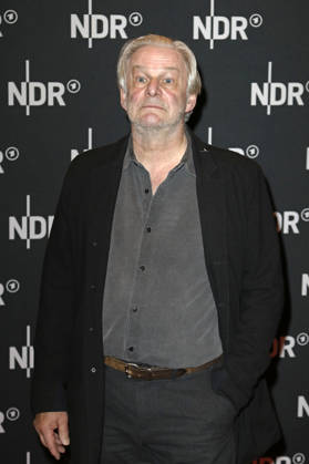 Max Herbrechter bei der Premiere des ARD-Dokumentarfilms Udo! Rebell. Rockstar. Ikone. in der Astor Filmlounge Hafencity. Hamburg, 28.04.2026