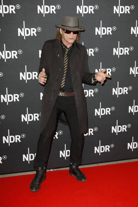 Udo Lindenberg Double bei der Premiere des ARD-Dokumentarfilms Udo! Rebell. Rockstar. Ikone. in der Astor Filmlounge Hafencity. Hamburg, 28.04.2026