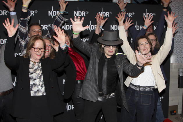 ABB LINDENBERG- Udo Gerhard Lindenberg auf dem roten Teppich bei der Kino Welt Premiere der ARD Dekou UDO Rebell Rockstar Ikone in der Astor Filmlounge in der Hafencity am 28.04.2026 in Hamburg Hamburg Deutschland