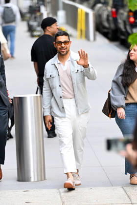 Wilmer Valderrrama all smiiles whie arriving at ABC Studios in New York Featuring: Wilmder Valderrama Where: New York City, New York, United States When: 28 Apr 2026 Credit: Elder Ordonez INSTARimages EDITORIAL USE ONLY. NOT FOR USE BY NEWSPAPERS BASED IN THE UK. Copyright: xx instar55651011