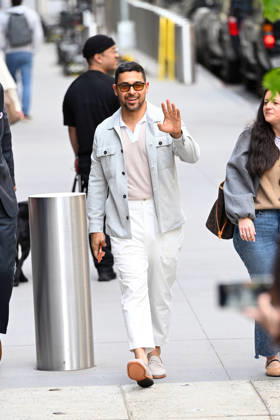 Wilmer Valderrrama all smiiles whie arriving at ABC Studios in New York Featuring: Wilmder Valderrama Where: New York City, New York, United States When: 28 Apr 2026 Credit: Elder Ordonez INSTARimages EDITORIAL USE ONLY. NOT FOR USE BY NEWSPAPERS BASED IN THE UK. Copyright: xx instar55651010