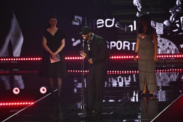 STOCKHOLM, SWEDEN 20260429 Jireel receives the Hiphop of the Year award during Wednesday nights Grammisgala at Annexet in Stockholm STOCKHOLM SWEDEN x10060x  Copyright: xHenrikxMontgomery TTx GRAMMISGALAN 2026 9gjeE-dSJ9o