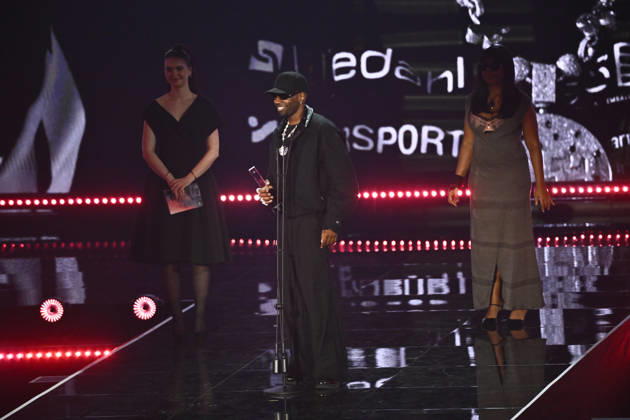STOCKHOLM, SWEDEN 20260429 Jireel receives the Hiphop of the Year award during Wednesday nights Grammisgala at Annexet in Stockholm STOCKHOLM SWEDEN x10060x  Copyright: xHenrikxMontgomery TTx GRAMMISGALAN 2026 suoKX25yJyU
