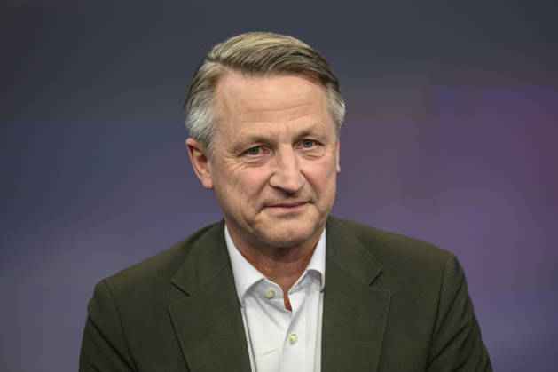 v.l.: Nikolaus Blome (Politikchef RTL ntv) , GER, Berlin, Studio, zu Gast bei Maischberger, politische Talkshow, TV, Format, mit Moderatorin Sandra Maischberger, Das Erste, aus Adlershof Am Studio 20, 29. April 2026, Copyright: HMBxMedia UwexKoch