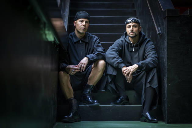Karpe legger opp Oslo 20260430. Musikkduoen Karpe med Magdi Omar Ytreeide Abdelmaguid og Chirag Rashmikant Patel pa Nasjonalbiblioteket i anledning at de legger opp i 2028. Foto: Heiko Junge NTB Oslo Norge xIRWTYFYQZE EDITORIAL USE ONLY Ref:_ENTxIRWTYFYQZE.jpg Copyright: xHeikoxJungex xNTBx