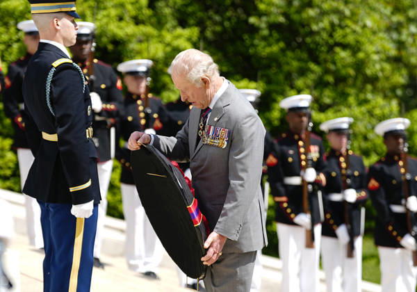 King Charles III and Queen Camilla participate in a Wreath Laying Ceremony at the Tomb of the Unknown Solider at Arlington National Cemetery in Arlington, Virginia on Thursday, April 30, 2026. The King and Queen are ending their four-day state visit to the U.S. in Virginia before returning to the U.K. this evening.  ARL20260430239 BONNIExCASH