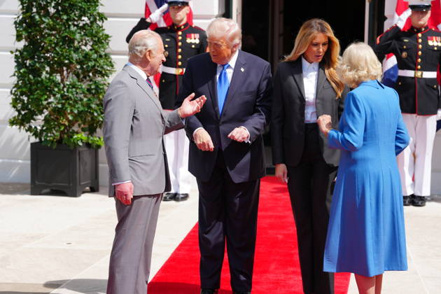 April 30, 2026, Washington, District Of Columbia, USA: United States President Donald J Trump and first lady Melania Trump host a Farewell with King Charles III of the United Kingdom of Great Britain and Northern Ireland and Queen Camilla on the South Portico of the White House in Washington, DC, USA, on Thursday, April 30, 2026 Washington USA - ZUMAs152 20260430_faa_s152_007 Copyright: xAaronxSchwartzx-xPoolxviaxCNPx