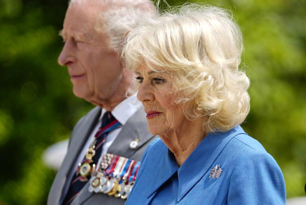 King Charles III and Queen Camilla participate in a Wreath Laying Ceremony at the Tomb of the Unknown Solider at Arlington National Cemetery in Arlington, Virginia on Thursday, April 30, 2026. The King and Queen are ending their four-day state visit to the U.S. in Virginia before returning to the U.K. this evening.  ARL2026043023558 BONNIExCASH