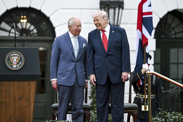 April 30, 2026, Washington, Dc, United States of America: U.S. President Donald Trump, stands with King Charles III, left, during the State Arrival Ceremony on the South Lawn of the White House, April 28, 2026 in Washington, D.C. The visit is to mark to the 250th anniversary of the United States as an independent nation. Washington United States of America - ZUMAp138 20260430_zaa_p138_032 Copyright: xJoycexN.xBoghosian WhitexHousex