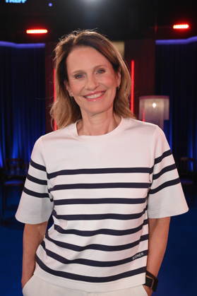 Sportmoderatorin Katrin Müller-Hohenstein zu Gast in der WDR Talkshow Kölner Treff