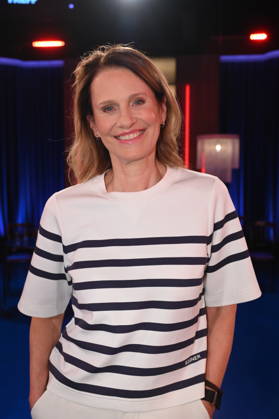 Sportmoderatorin Katrin Müller-Hohenstein zu Gast in der WDR Talkshow Kölner Treff