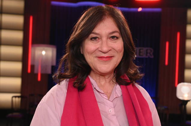 Schauspielerin Eva Mattes zu Gast in der WDR Talkshow Kölner Treff