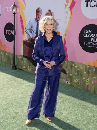 April 30, 2026, Hollywood, California, USA: American actress, activist, and writer JANE FONDA, 88, attends 2026 TCM Classic Film Festival special red carpet presentation of Barefoot In The Park Hollywood USA  - ZUMAb173 20260430_aap_b173_026 Copyright: xBillyxBennightx