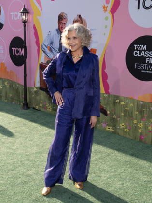 April 30, 2026, Hollywood, California, USA: American actress, activist, and writer JANE FONDA, 88, attends 2026 TCM Classic Film Festival special red carpet presentation of Barefoot In The Park Hollywood USA  - ZUMAb173 20260430_aap_b173_022 Copyright: xBillyxBennightx