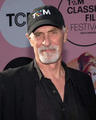 April 30, 2026, Hollywood, California, USA: American actor, singer, and songwriter KEITH CARRADINE., 76, attends 2026 TCM Classic Film Festival special red carpet presentation of Barefoot In The Park Hollywood USA  - ZUMAb173 20260430_aap_b173_013 Copyright: xBillyxBennightx