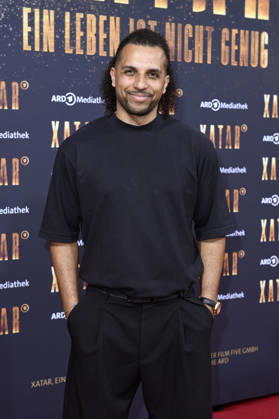 Simon Vogt bei der Premiere der ARD-Dokuserie Xatar - Ein Leben ist nicht genug in der Fotografiska Berlin. Berlin, 30.04.2026