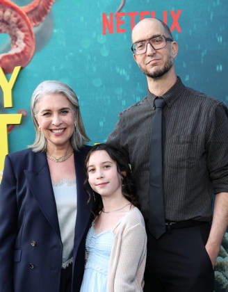 Los Angeles Premiere Of Netflix s Remarkably Bright Creatures 30 April 2026 . Los Angeles, California Olivia Newman, Steve Lehman At Los Angeles Premiere Of Netflix s Remarkably Bright Creatures held at The Netflix Tudum Theater in Los Angeles., Credit:Sadou Faye Avalon United States, CA, Los Angeles, Netflix Tudum Theater  Copyright: xSadouxFayex xAvalonx 1095598112