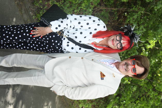 Jörg Draeger mit Ehefrau Petra Draeger beim Bild-Renntag 2026 auf der Trabrennbahn Gelsenkirchen. Gelsenkirchen, 01.05.2026 Copyright: xAgenturxMatthiasxWehnertx xM.xGränzdörferx
