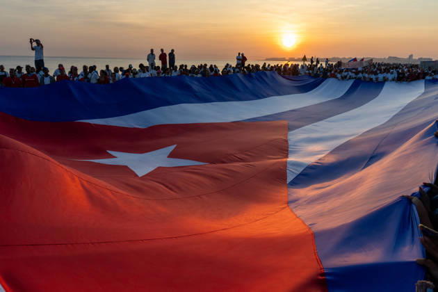 News Bilder des Tages May Day celebrations in Havana, Cuba HAVANA, CUBA - MAY 1: International Workers Day celebrations unfold across the city as seen in Havana, Cuba, on May 1, 2026. Today s events are held near the U.S. Embassy to voice protest against sanctions and blockades that are seen deepening the crisis in Cuba. Magdalena Chodownik Anadolu Havana Cuba. Editorial use only. Please get in touch for any other usage.  Copyright: x2026xAnadoluxMagdalenaxChodownikx