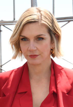 Rhea Seehorn visits the Empire State Building to celebrate the success of Apple TV™s Pluribus Featuring: Rhea Seehorn Where: New York City, New York, United States When: 01 May 2026 Credit: mpi099 MediaPunch INSTARimages EDITORIAL USE ONLY. NOT FOR USE BY NEWSPAPERS BASED IN THE UK. Copyright: xx instar55657964