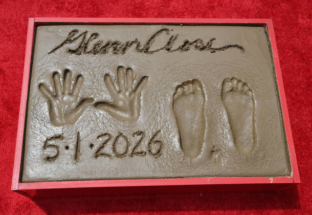 Actress Glenn Close hand and footprints are on display following a ceremony immortalizing him in the forecourt of the TCL Chinese Theatre (formerly Grauman s) in the Hollywood section of Los Angeles on Friday, May 1, 2026.  LAP2026050131 JIMxRUYMEN