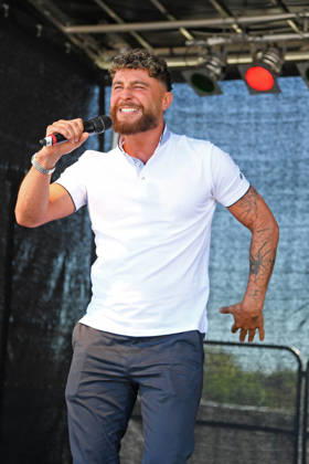 Umut Tekin beim BILD-RENNTAG auf der Trabrennbahn in Gelsenkirchen am 01.05.2026
