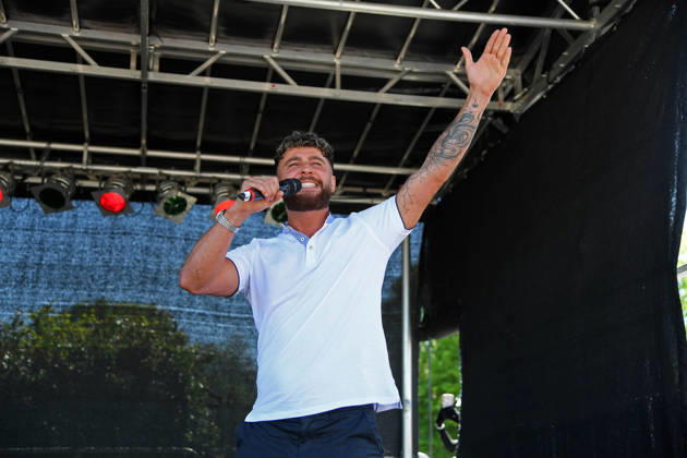 Umut Tekin beim BILD-RENNTAG auf der Trabrennbahn in Gelsenkirchen am 01.05.2026