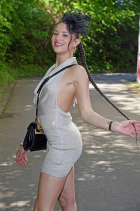 Christin Okpara beim BILD-RENNTAG auf der Trabrennbahn in Gelsenkirchen am 01.05.2026